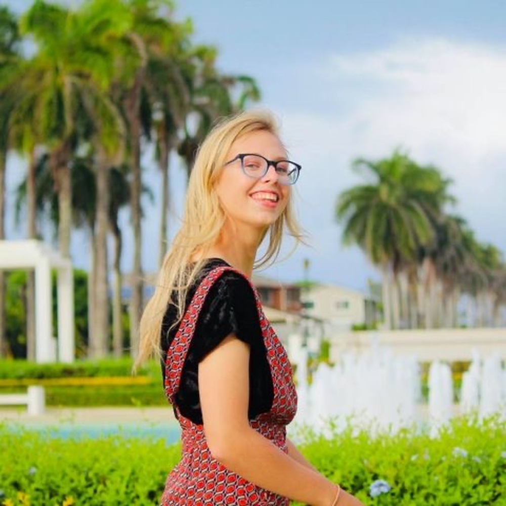 Meet your Posher, Hanna